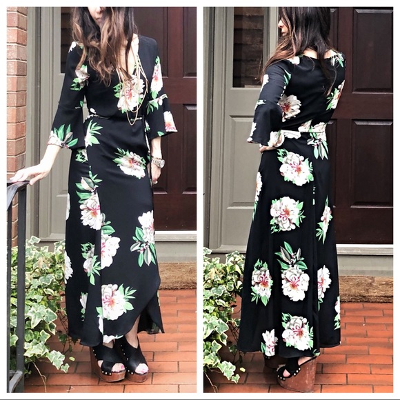 ✨PARIS✨Beautiful wrap floral dress - Picture 8 of 8